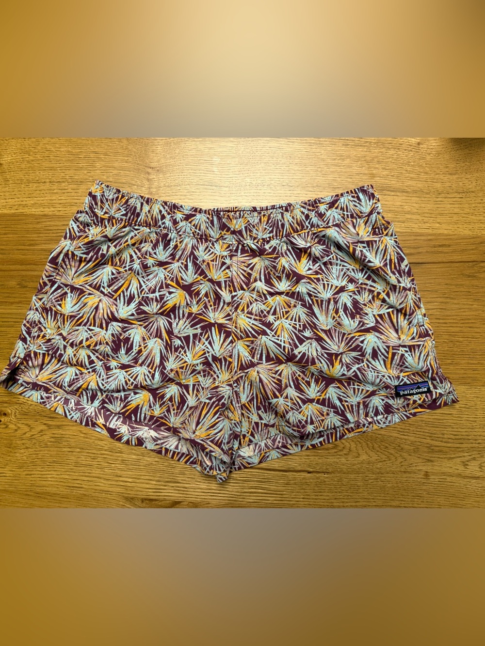 Patagonia | Women's Barely Baggies Shorts | Grasslands Night Plum Tropical | M